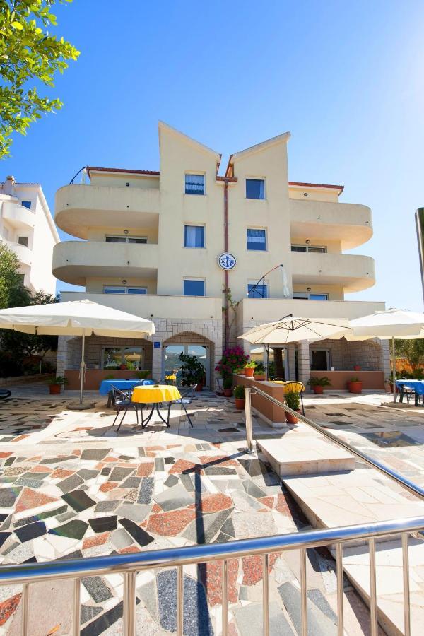Apartments By The Sea Slatine, Ciovo - 10435 المظهر الخارجي الصورة
