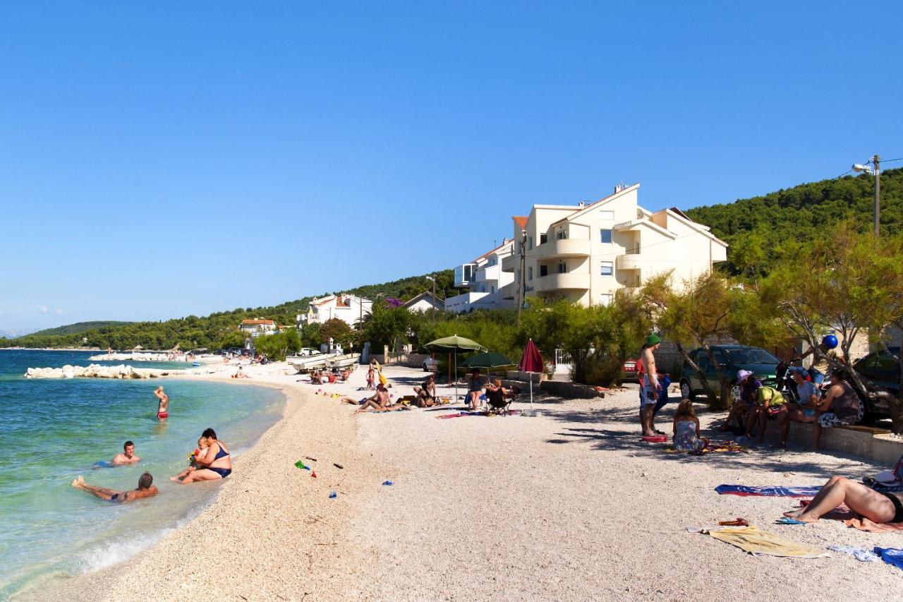 Apartments By The Sea Slatine, Ciovo - 10435 المظهر الخارجي الصورة